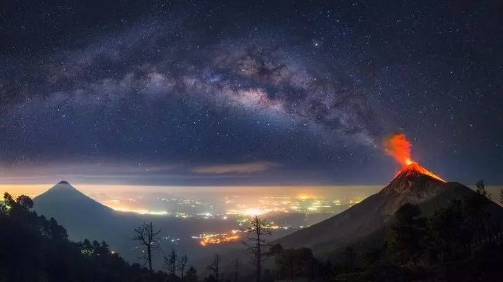27張讓你相信「天使其實住在地球」的超驚奇照片 紐西蘭的螢火蟲洞超夢幻❤