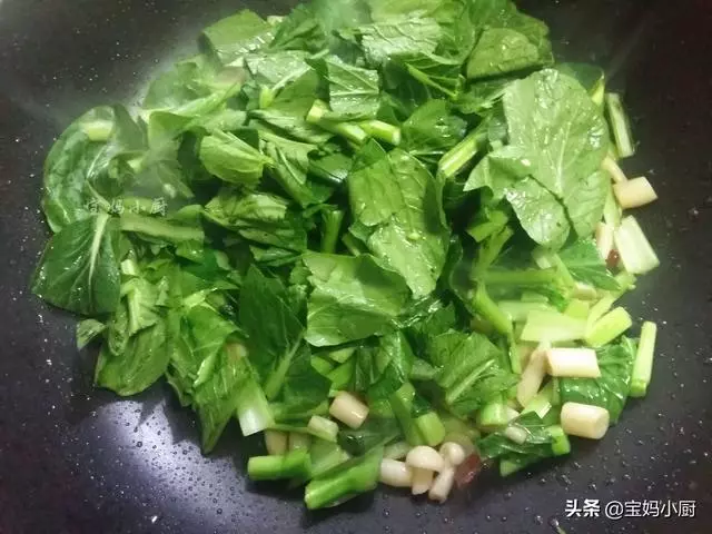 春天了,此菜別錯過,強健身體不鬧病,減肥能美容,女人要吃
