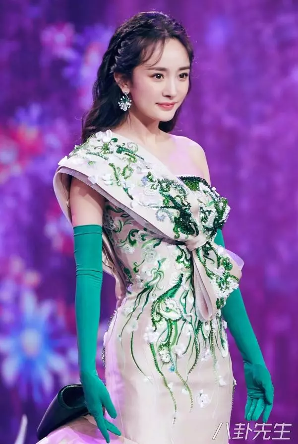 當粉絲看到偶像本人集體脫粉?其實明星PS前後判若兩人很常見!
