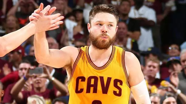 NBA10大「節儉」球員:T-mac每逢結賬就上廁所,Bonner還有3大省錢攻略