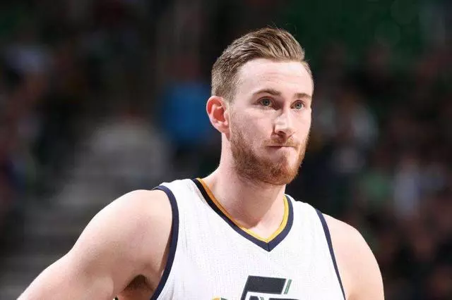NBA10大「節儉」球員:T-mac每逢結賬就上廁所,Bonner還有3大省錢攻略