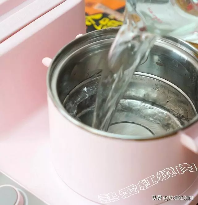 一提起泡麵就被吐槽不健康,其實泡麵也有健康的做法,還不試試看