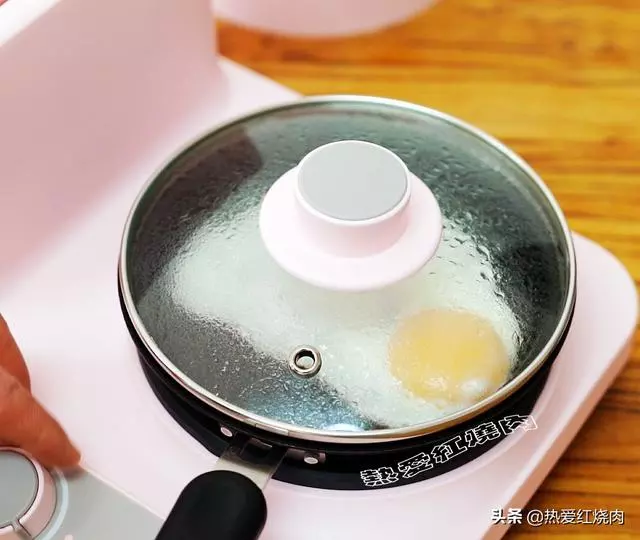 一提起泡麵就被吐槽不健康,其實泡麵也有健康的做法,還不試試看