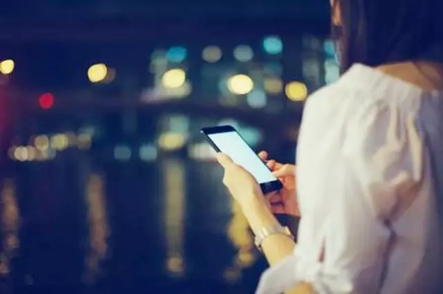 孩子:「為什麼我沒有爸爸」,這位90後單親媽媽的回答,有點戳心