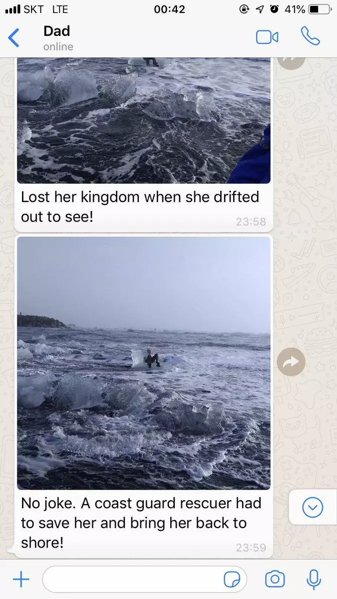 老爸帶著奶奶在「冰之王位上」拍照 下張照片奶奶直接漂走了...