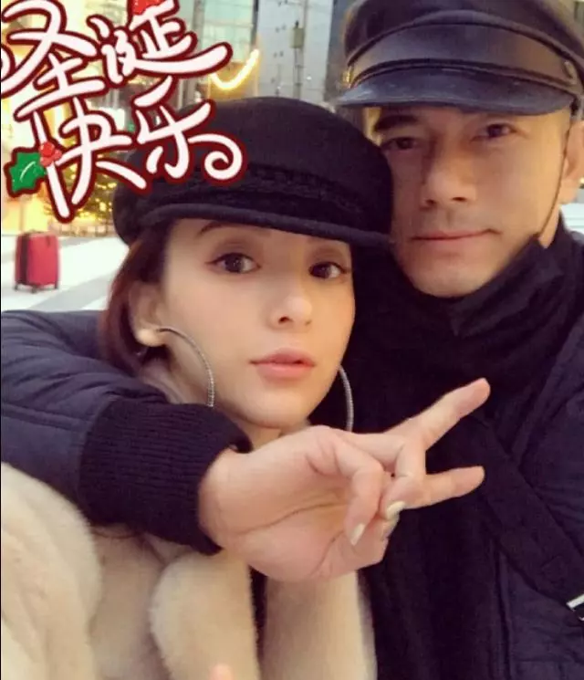 郭富城女兒正面照曝光,鼻樑高挺像混血,看來是繼承了方媛的美貌