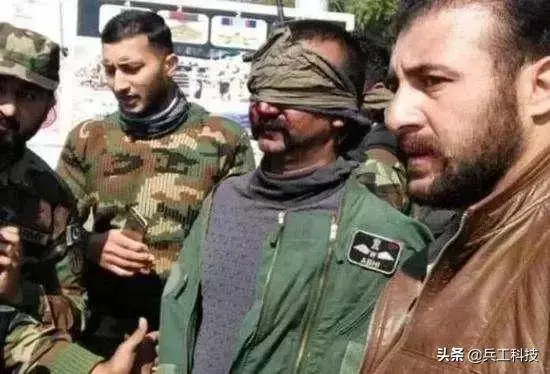好不容易抓到了印空軍飛行員,巴基斯坦為什麼這麼快就把人放了?