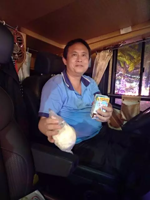 屏東「最美燈會」破1000萬人次!團隊檢討到凌晨讓潘孟安好感動:我是最幸福的縣長了!