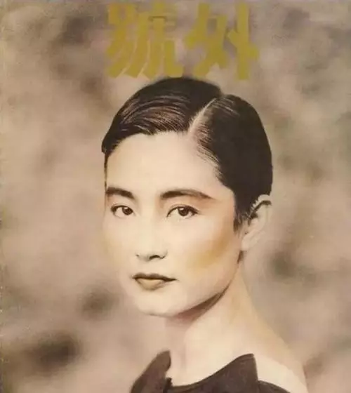 林青霞30年前的「潮流街拍」曝光,網友看了超驚艷「根本大贏現在的複製人網美」!