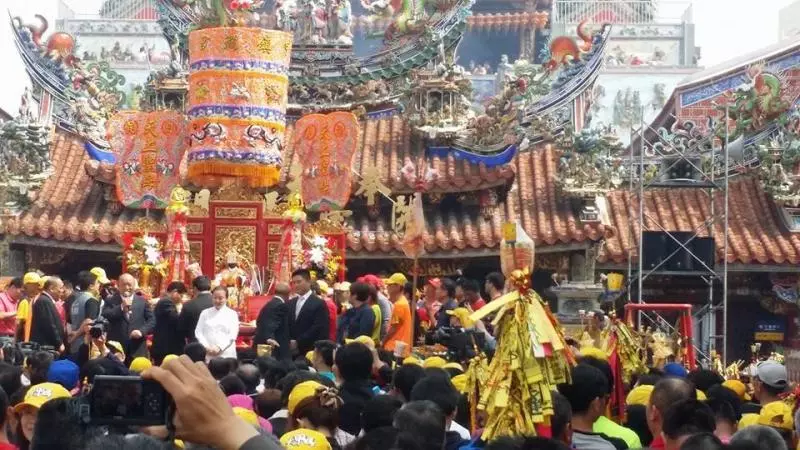 大甲媽祖顯神蹟!顏清標受傷「腳3天都不能動」 媽祖得知「要他跟著指示做」半小時後跑得像飛
