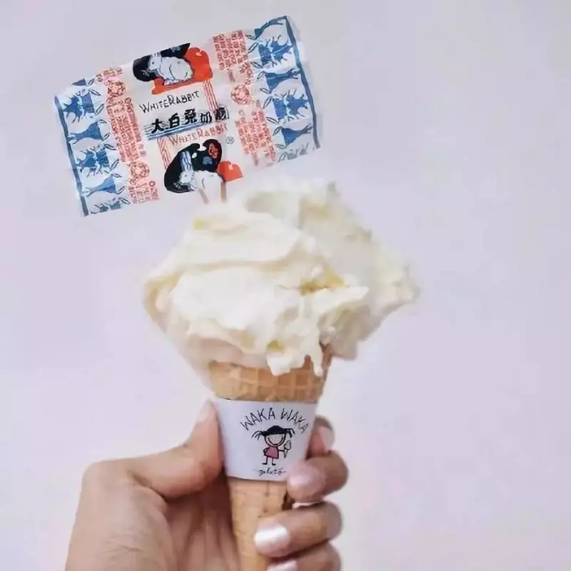 想吃!大白兔竟然出冰淇淋了?!網友:中國在搶貓爪杯,美國在搶冰淇淋...
