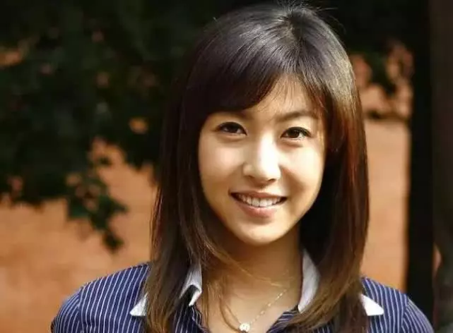 女模特艷照不慎外泄,韓國警方卻得到了眾多女星「外賣」的實