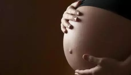 兒子娶了流浪女當老婆,新婚半年就懷孕了,到醫院一檢查我懵圈