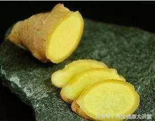 膝蓋痠痛,一把香菜加生薑,膝蓋再也不疼了,爬樓梯也不怕了