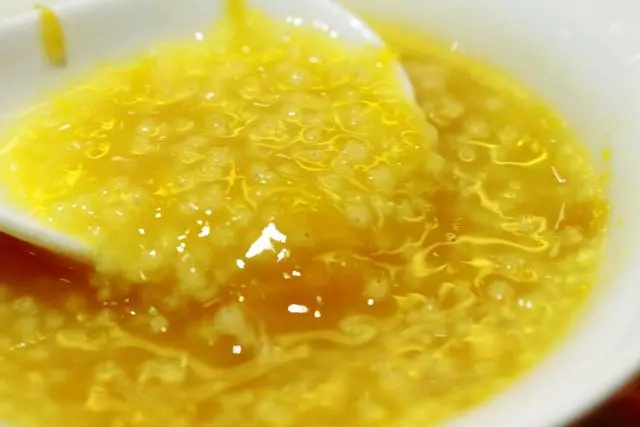 胃酸會引起口臭?除了要養腸胃,還要做好這4件事,預防胃病口臭