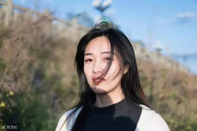 「到了51歲才明白,年輕時不善待妻子,到老了自己吃苦」