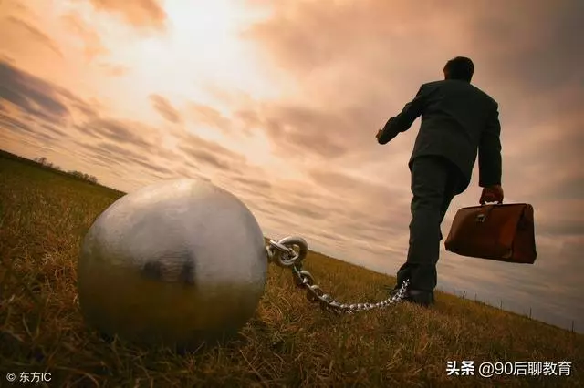 請一定告訴孩子:少不勤苦,老必艱辛!