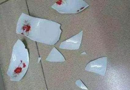 結婚前男友拋棄我和肚子裡的孩子,攀上富家女,我笑著給他個驚喜
