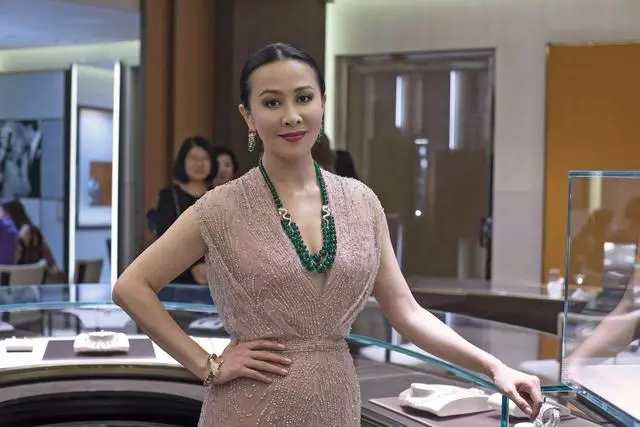 劉嘉玲:大氣的影后,18歲那年,初出茅廬,一鳴驚人