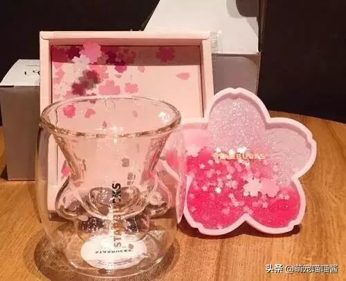 貓爪杯是何方神聖?被炒到天價,倒入牛奶後太驚艷!