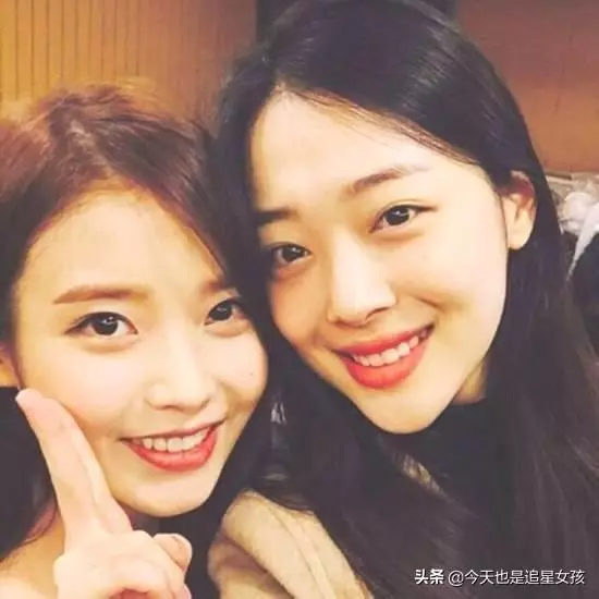 她們是好朋友!| 女愛豆里的友情line盤點