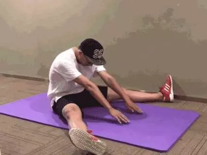 每天5分鐘,7個簡單拉筋術,助你撥慢衰老時鐘,40歲變25歲
