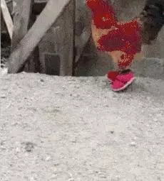 每日一笑,你開門時的表情決定了老婆的心情