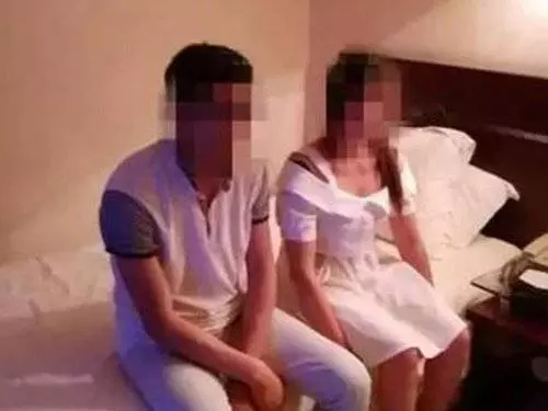 高薪招聘妙齡女子被騙到澳洲 ,"驗貨"後逼賣淫,每天接8客 !只有生理期放三天假 !