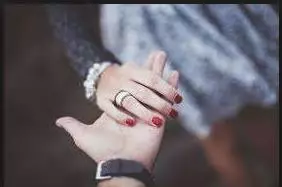 他問佛:已經有老婆了,又遇到更喜歡的小三怎麼辦?佛說:馬上娶小三!理由讓大家都沈默了…