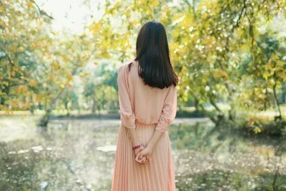 鄉下婆婆來住我家,清晨起床看到杯子裡的東西,我趕緊送她回老家