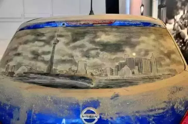 牛!這就是你一年不洗車的理由