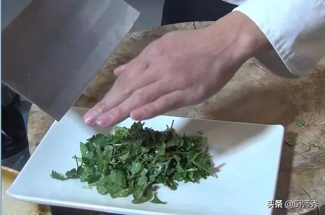 羊肉這樣做,肉質細嫩,香飄四溢,掌握這個關鍵,比飯店做的好吃