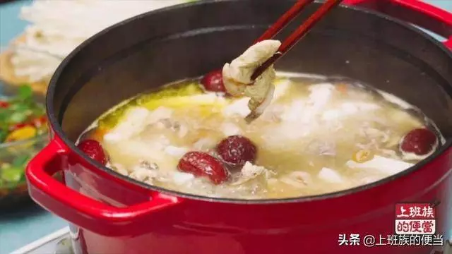 海南人這樣燉雞太清甜了,喝一口渾身都暖