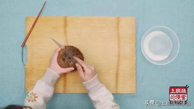 海南人這樣燉雞太清甜了,喝一口渾身都暖