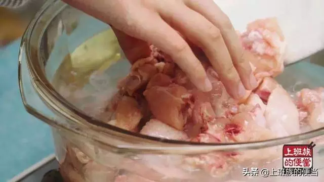 海南人這樣燉雞太清甜了,喝一口渾身都暖