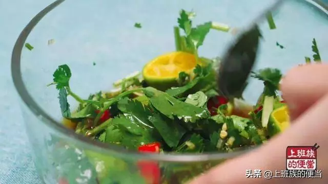 海南人這樣燉雞太清甜了,喝一口渾身都暖