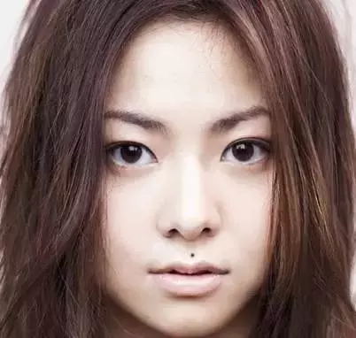 【根據命理解析】女人一定要去掉的9顆兇痣,你中招了嗎?