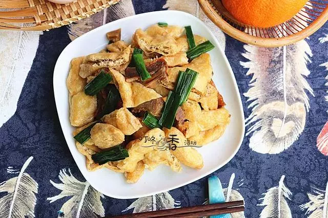 豆腐加它一起煮,不放一粒鹽,咸鮮軟綿,越吃越香,出奇美味!