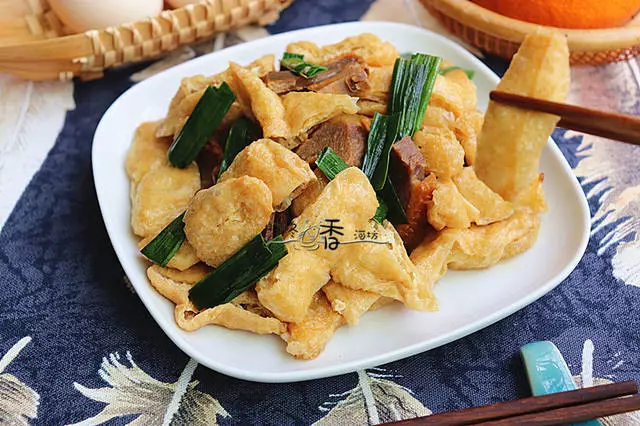 豆腐加它一起煮,不放一粒鹽,咸鮮軟綿,越吃越香,出奇美味!