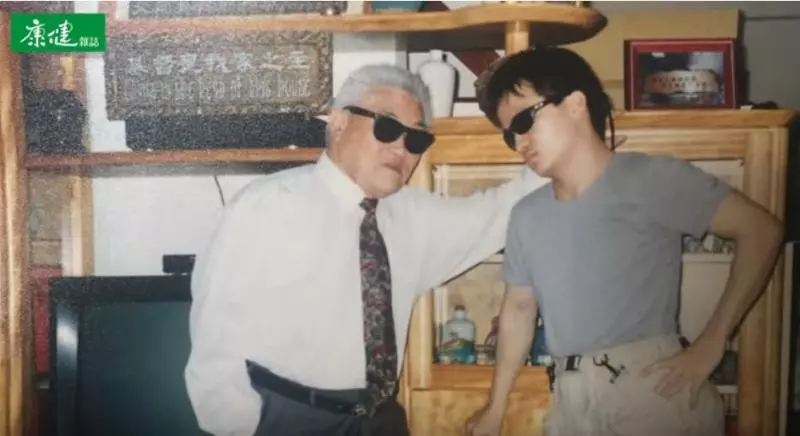 唐從聖12年全心「照護失智父母」,半夜「起床13次」換尿布毫無怨言:折騰一下算什麼!