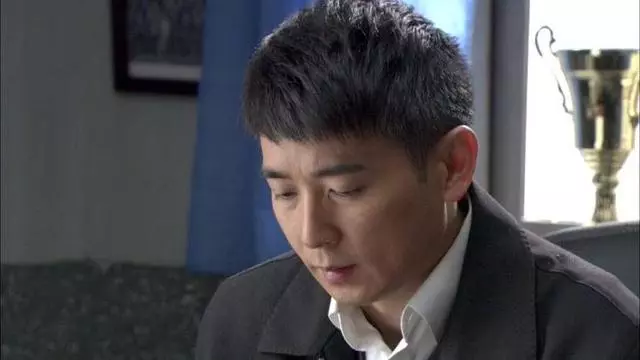 她大老公15歲「與婆婆差11歲」!無法生育忍痛「遞離婚協議書」 沒想到「換來這句話」淚崩相擁