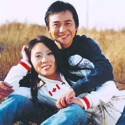 她大老公15歲「與婆婆差11歲」!無法生育忍痛「遞離婚協議書」 沒想到「換來這句話」淚崩相擁