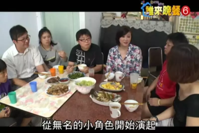 方馨當年「離婚扛家計揹3千萬債」撿片場剩便當吃 女兒:是不是我生病妳才回來