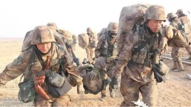 看完解放軍訓練後,有美專家表示:希望他們永遠別出國門