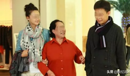 弟弟買房俺給十萬,老公追上門一番話,俺和母親傻住