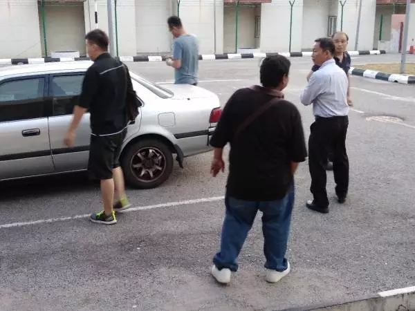 明天生日 今天在購物中心跳樓 女教師當場不治