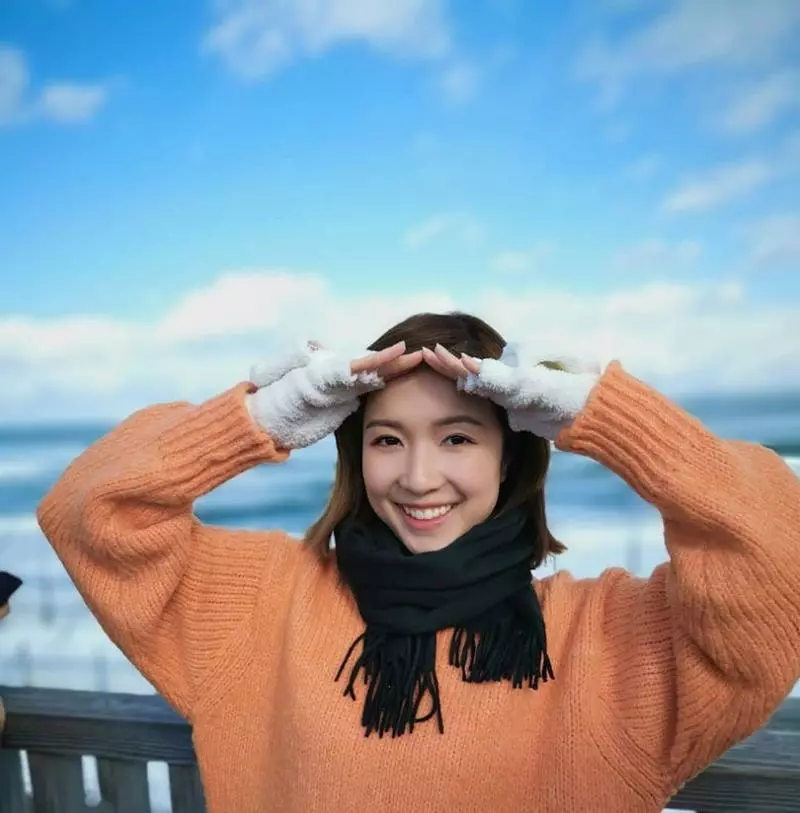 帶女友海外玩樂 李澤楷泰國捐棺材