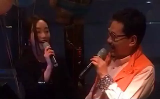 黎姿68歲前男友被曝第5次當爸,小37歲嫩妻目前已懷孕3個月!