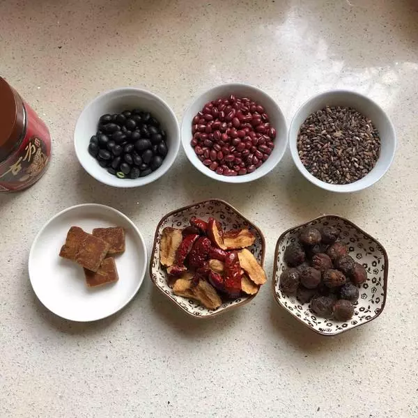 姨媽期腰酸背痛、手腳冰涼,一碗熱乎乎、甜蜜蜜的甜品來拯救你