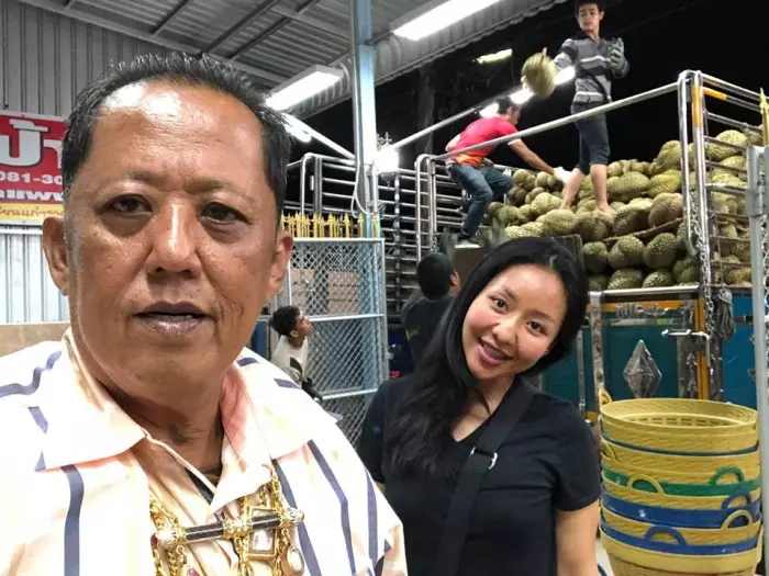 榴槤富商招女婿!豪送10車1屋百萬令吉!網友:岳父,我在這裡!